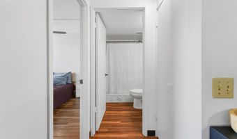 1250 Richard Ln 410, Honolulu, HI 96819