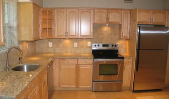 5707 CROMWELL Dr, Bethesda, MD 20816