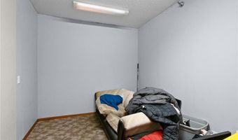 320 7th Ave E, Alexandria, MN 56308