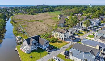 674 TINGLE Ave, Bethany Beach, DE 19930