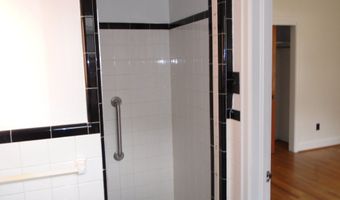 122 Houston, Barnesville, GA 30204