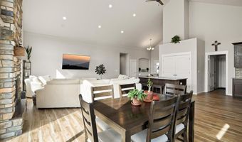 2200 LEDOUX Dr, Cheyenne, WY 82007