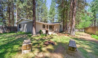 19383 Seminole Cir, Bend, OR 97702