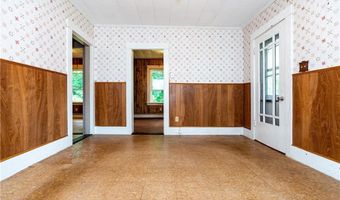 3442 Flat River Rd, Coventry, RI 02816