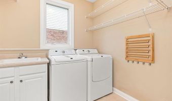 1844 Lindsey Ln, Anderson Twp., OH 45230