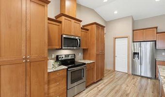 15061 SE ORIENT Dr, Boring, OR 97009