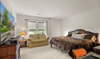 41699 BROOKEBOUROUGH Ct, Aldie, VA 20105