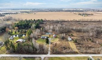 1135 Holmes Rd, Allenton, MI 48002