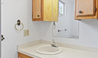 16 Lincoln Ave, Amsterdam, NY 12010