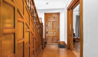 521 Trowbridge St, Allegan, MI 49010