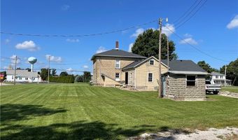 8279 Baumhart Rd, Vermilion, OH 44089