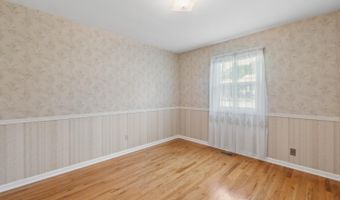 58 Hunters Ln, Batesville, IN 47006