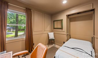 4508 Ivanhoe Pl, Charlotte, NC 28205