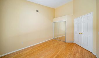 610 Creekside Ave, Oceanside, CA 92057