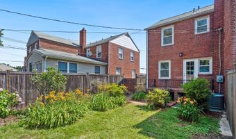 2146 S OAKLAND St S, Arlington, VA 22204
