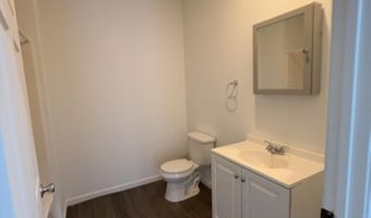 4050 Ninth St, Bay St. Louis, MS 39520