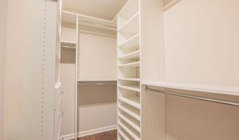 10 South St 68, Danbury, CT 06810