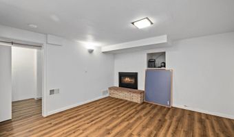 3923 MCCOMB Ave, Cheyenne, WY 82001