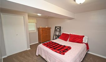 5642 Yorktown Ln, Austintown, OH 44515