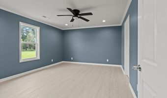 53 Sand Rock Ln, Albertville, AL 35950