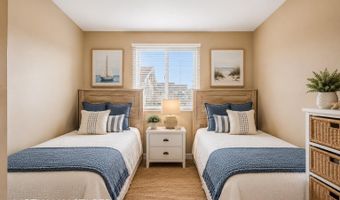 55 W 32nd St C-2B, Avalon, NJ 08202