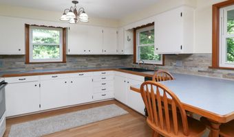411 Lakeshore Rd, Ashland, OH 44805