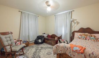 759 Terra Alta Dr, Aylett, VA 23009