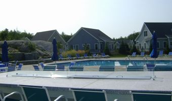 12 Sunrise Ln, Arundel, ME 04046