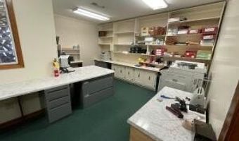 105 N Hickory St, Aberdeen, MS 39730