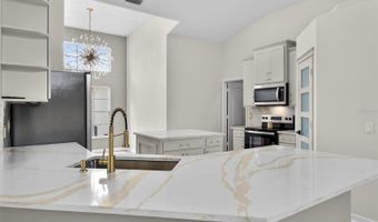 7705 NOTTINGHILL SKY Dr, Apollo Beach, FL 33572