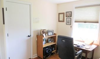 70 Mount Desert Dr, Bangor, ME 04401