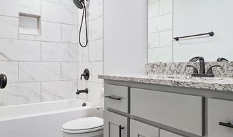 16504 Eden Dr, Athens, AL 35613