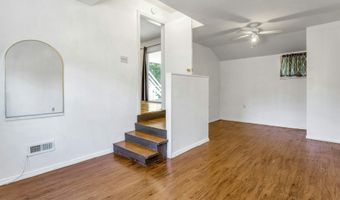100 Loftus Cir, Bridgeport, CT 06606