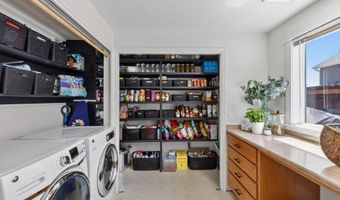 61211 Mount Vista Dr, Bend, OR 97702