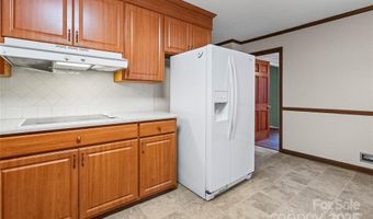625 N 9th St, Albemarle, NC 28001