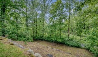 221 Sussex Ave, Andover, NJ 07860