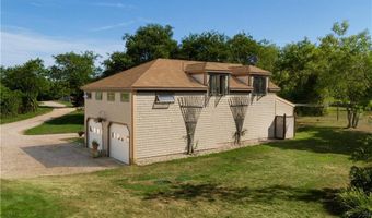 1501 Beacon Hill Rd, Block Island, RI 02807