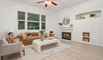 608 Inverlochy Dr, Fallbrook, CA 92028