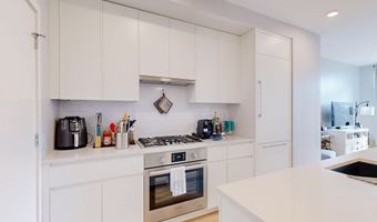 191 Washington 720, Boston, MA 02135
