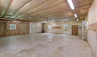 10804 E State Road 58, Bloomfield, IN 47424