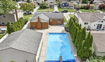 42011 CLAYTON, Clinton Twp., MI 48038