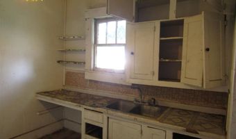 404 S Tenth St, Artesia, NM 88210