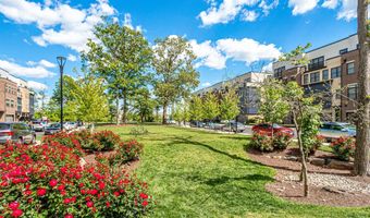42460 MILDRED LANDING Sq, Ashburn, VA 20148
