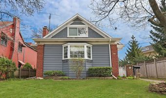 1039 Angle Ave, Northbrook, IL 60062