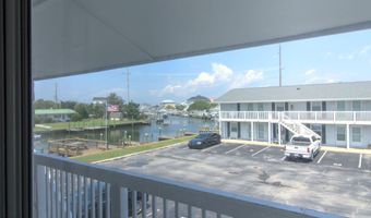 127 Old Causeway Rd 27, Atlantic Beach, NC 28512