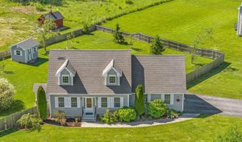174 Rolling Meadow Dr, Bangor, ME 04401