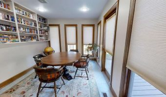 25162 Mid Rd, Batesville, IN 47006