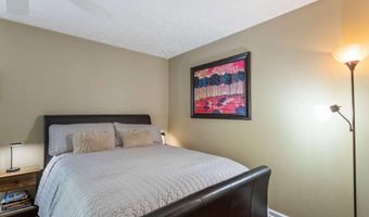 205 Weatherstone, Woodstock, GA 30188