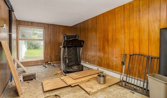 61 Barry Rd, Worcester, MA 01609