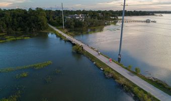 415 Joshua Ct, Beaufort, SC 29902